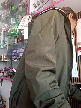 Snapshot of hotshreya69 chatting on 5, 12, 2025 hotshreya69 online show from 5, 12, 2025