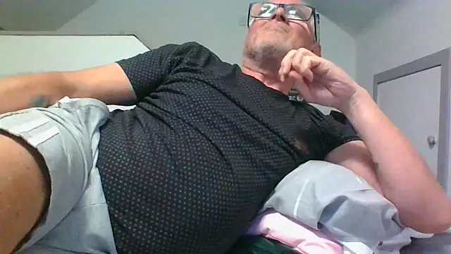 naughtygrandad1 online show from 9, 5, 2026