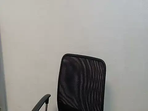 avery in paradisexx online show from 8, 1, 2026