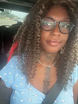 MistiSavannah online show from 30, 5, 2026