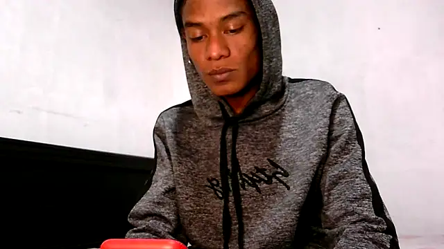 Noah Miller7 online show from 9, 10, 2025