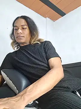 Noah Miller7 online show from 27, 10, 2025