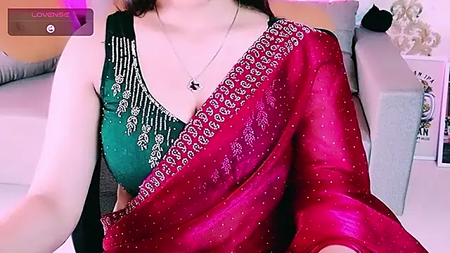 Snapshot of My_Rose chatting on 19, 3, 2026 My Rose online show from 19, 3, 2026