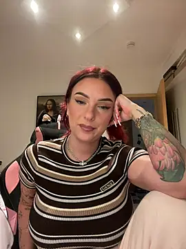 OliviaaFischer online show from 17, 6, 2026