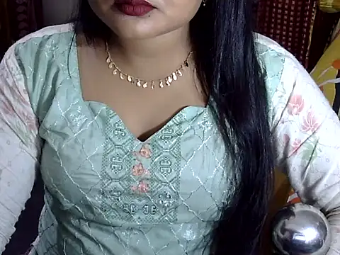 Snapshot of Nusrat_Faria07 chatting on 8, 10, 2025 Nusrat Faria07 online show from 8, 10, 2025