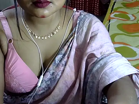 Snapshot of Nusrat_Faria07 chatting on 14, 10, 2025 Nusrat Faria07 online show from 14, 10, 2025