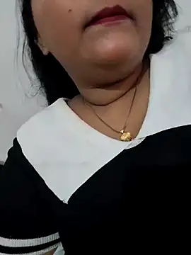 Snapshot of Komal-stream chatting on 18, 9, 2025 Komal-stream online show from 18, 9, 2025