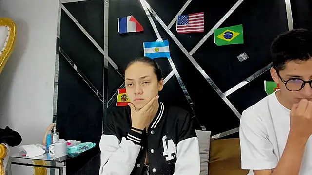 Noa Arez online show from 8, 7, 2026