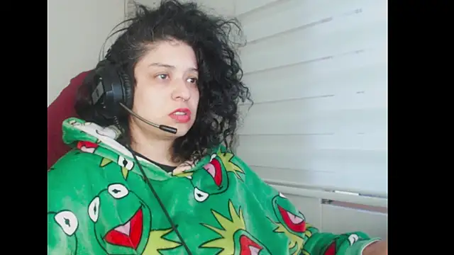 Snapshot of miss_carmila1 chatting on 24, 9, 2025 miss carmila1 online show from 24, 9, 2025