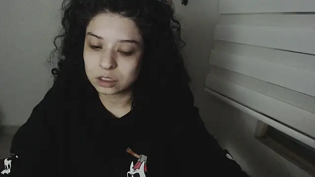 Snapshot of miss_carmila1 chatting on 5, 11, 2025 miss carmila1 online show from 5, 11, 2025