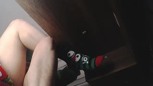 Snapshot of miss_carmila1 chatting on 4, 12, 2025 miss carmila1 online show from 4, 12, 2025