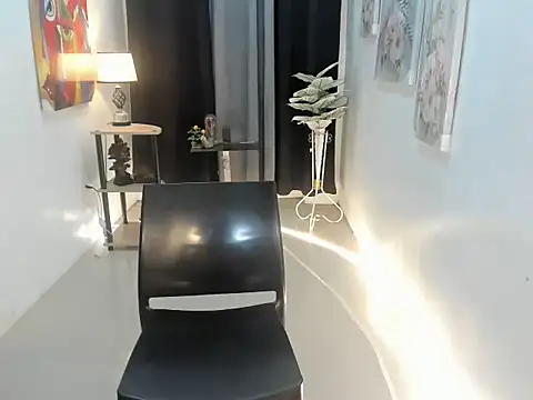 youfavoritedoll online show from 9, 6, 2026