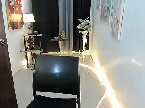 youfavoritedoll online show from 22, 6, 2026