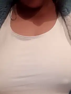 Cassandrina1 online show from 8, 10, 2025