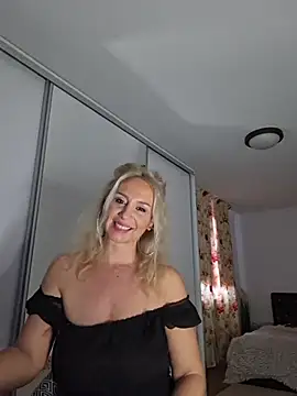 merlyn4 online show from 13, 11, 2025