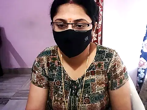 Snapshot of jannu6482 chatting on 20, 9, 2025 jannu6482 online show from 20, 9, 2025