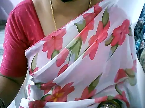 Snapshot of jannu6482 chatting on 27, 9, 2025 jannu6482 online show from 27, 9, 2025