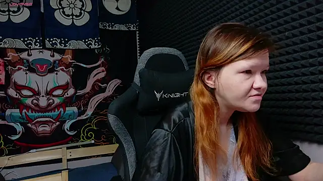 Nora lovvvv online show from 20, 12, 2025