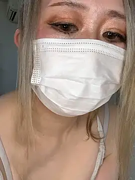 Snapshot of YUIKOxx chatting on 13, 9, 2025 YUIKOxx online show from 13, 9, 2025