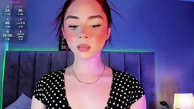 Snapshot of Arianna_Ponce chatting on 13, 9, 2025 Arianna Ponce online show from 13, 9, 2025