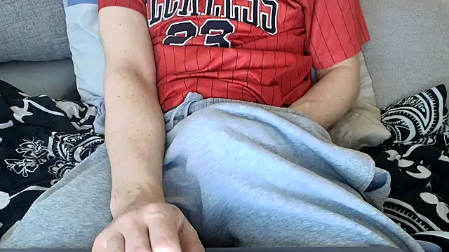 Breezydicksn online show from 4, 4, 2026