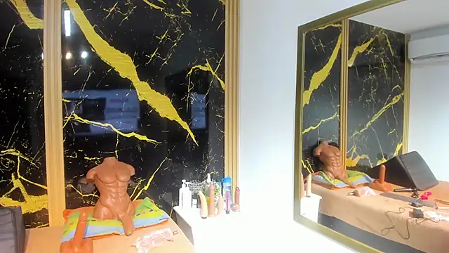 AdrianaVegga online show from 18, 3, 2026