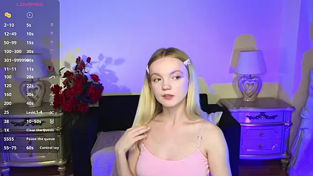 Snapshot of RosesKate chatting on 12, 9, 2025 RosesKate online show from 12, 9, 2025