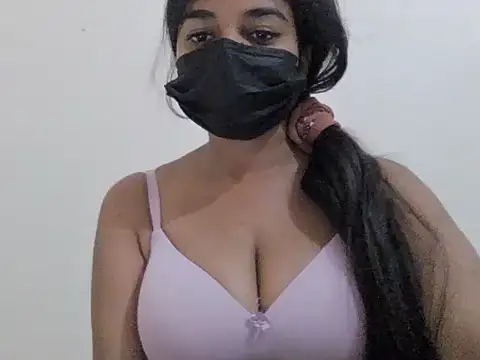 Little toy girl online show from 16, 5, 2026
