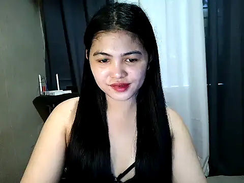 TrixieCollins online show from 17, 11, 2025