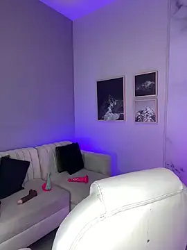 Snapshot of dreamleah_ chatting on 15, 4, 2026 dreamleah online show from 15, 4, 2026