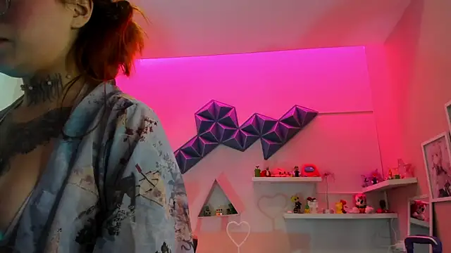 Snapshot of dreamleah_ chatting on 2, 7, 2026 dreamleah online show from 2, 7, 2026