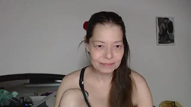 Snapshot of SexySarah177 chatting on 20, 2, 2026 SexySarah177 online show from 20, 2, 2026