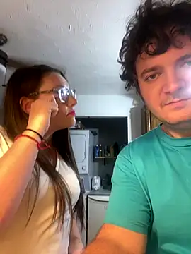 Mommasaurrex online show from 16, 9, 2025