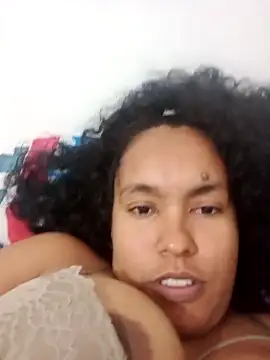 Snapshot of Viviana_h chatting on 8, 11, 2025 Viviana h online show from 8, 11, 2025