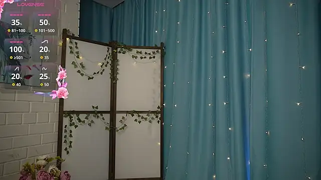 Snapshot of Winaria chatting on 14, 10, 2025 Winaria online show from 14, 10, 2025