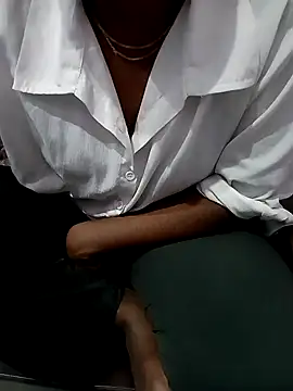 Snapshot of Madam_g88 chatting on 18, 3, 2026 Madam g88 online show from 18, 3, 2026