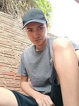 novinho safado   online show from 14, 5, 2026