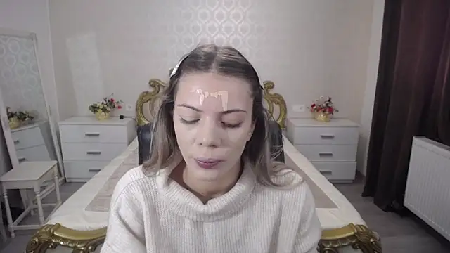 Snapshot of AmberTop chatting on 22, 10, 2025 AmberTop online show from 22, 10, 2025