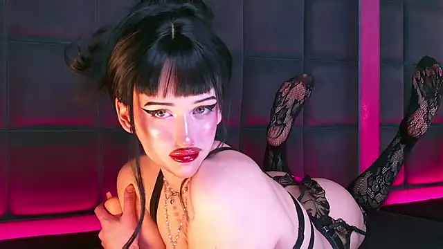 RoxyKyper online show from 3, 12, 2025