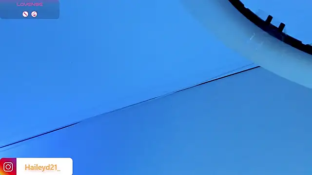 Snapshot of HaileyDuke chatting on 3, 2, 2026 HaileyDuke online show from 3, 2, 2026