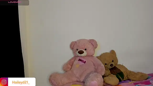 Snapshot of HaileyDuke chatting on 28, 3, 2026 HaileyDuke online show from 28, 3, 2026