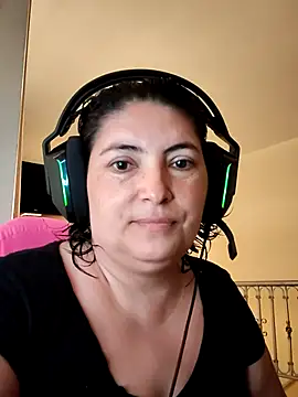 Snapshot of lina_maria99 chatting on 17, 9, 2025 lina maria99 online show from 17, 9, 2025