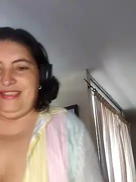 Snapshot of lina_maria99 chatting on 26, 9, 2025 lina maria99 online show from 26, 9, 2025