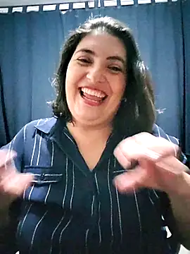 Snapshot of lina_maria99 chatting on 6, 11, 2025 lina maria99 online show from 6, 11, 2025