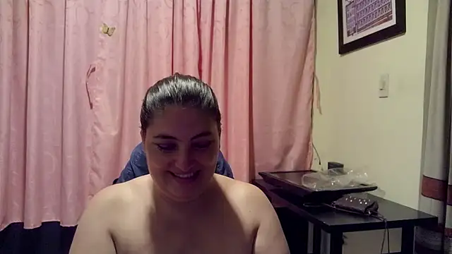 Snapshot of lina_maria99 chatting on 4, 2, 2026 lina maria99 online show from 4, 2, 2026