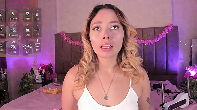 LanaMills  online show from 7, 5, 2026