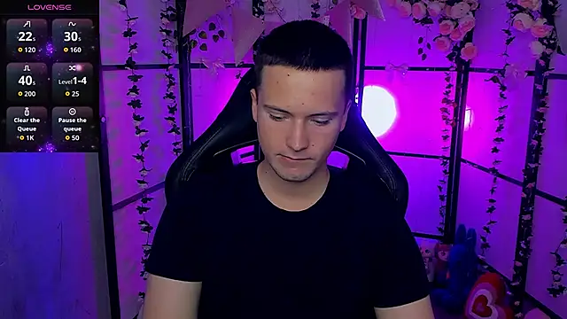 ZackNeal online show from 16, 9, 2025