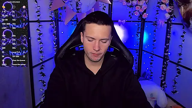 ZackNeal online show from 25, 9, 2025