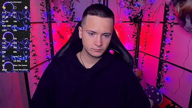 ZackNeal online show from 23, 10, 2025