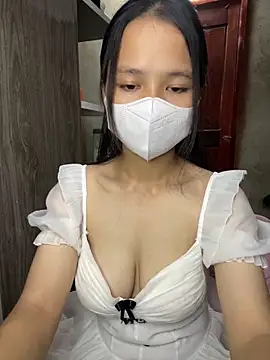 Snapshot of Hana-44 chatting on 14, 10, 2025 Hana-44 online show from 14, 10, 2025